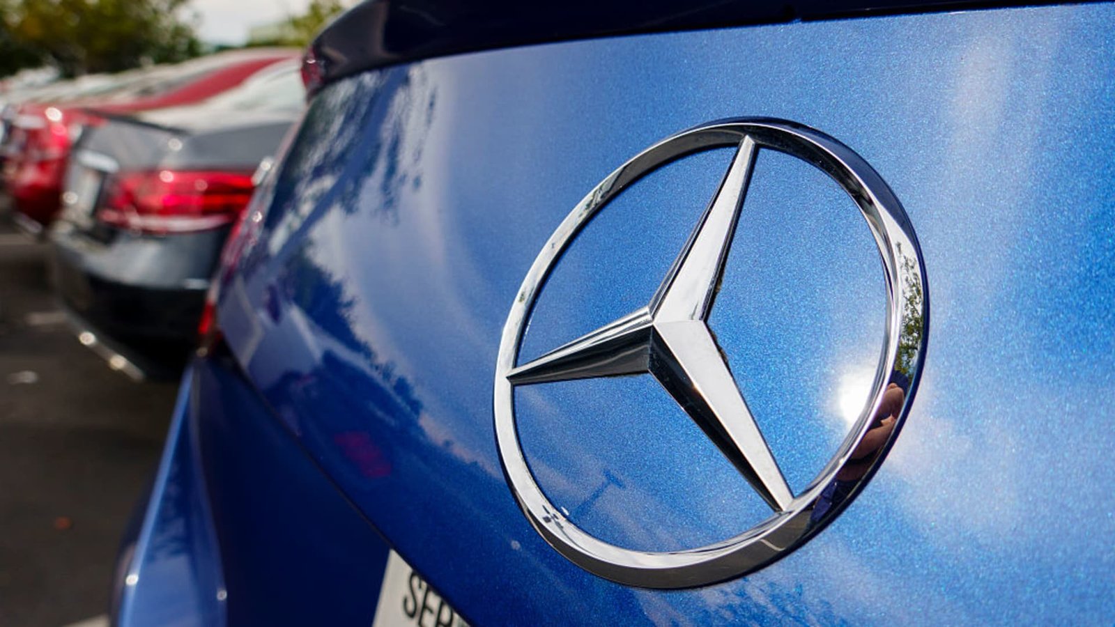 Senate passes China auto bill that could bar Mercedes-Benz from U.S. Ted Cruz, R-Texas, warned that the bill’s 15% Chinese ownership thresho