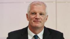 Former defence minister Al Carns says he has turned down an offer to serve in Prime Minister Andy Burnham's government. Carns followed John